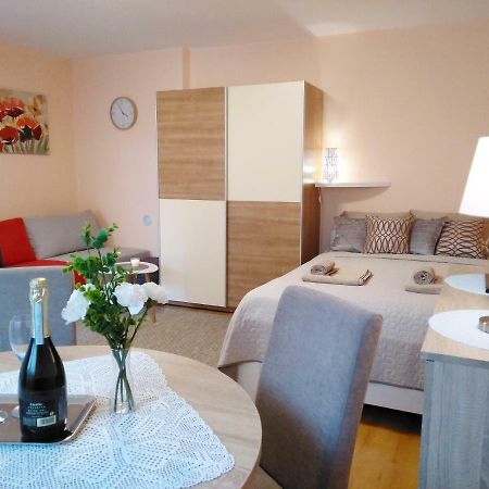 Sunray Studio Apartment Zagreb Luaran gambar